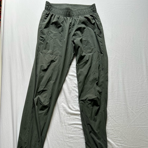 So iLL women’s climbing Joggers, size M - Picture 3 of 7